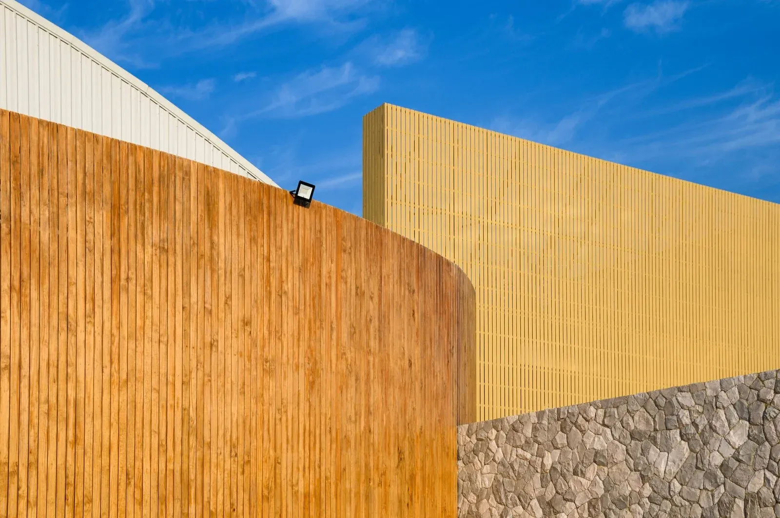 Fencing Melbourne: Premium Fencing Supplies for Every Need