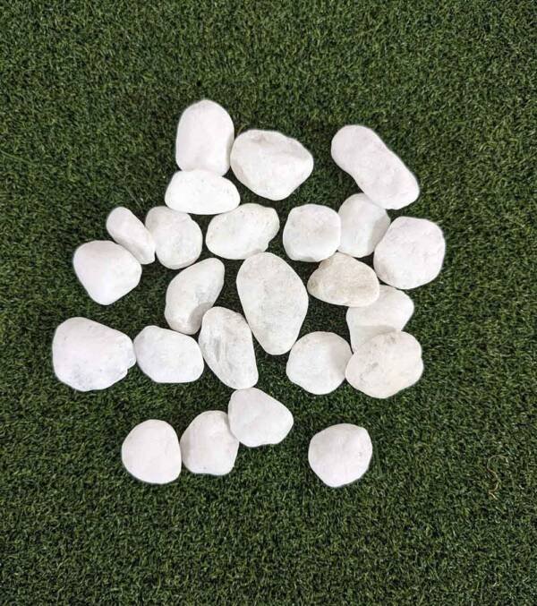 Snow White Pebbles